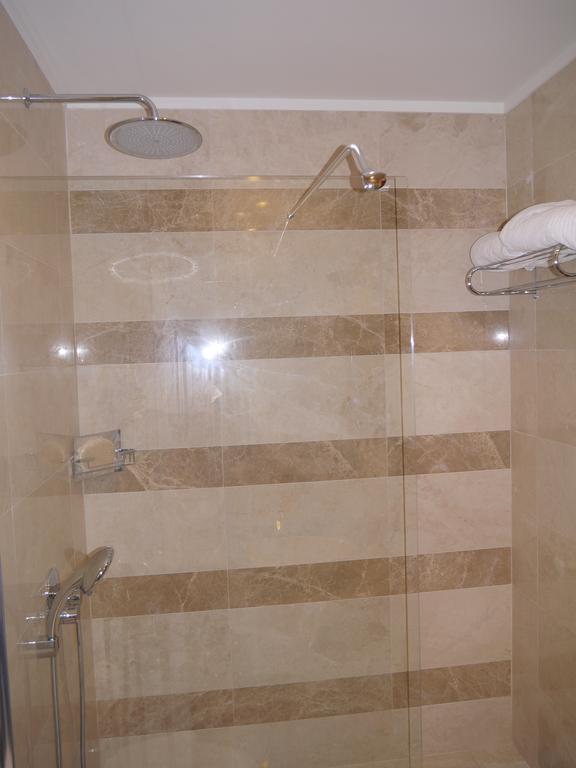 Rixos Duhok Hotel Bilik gambar